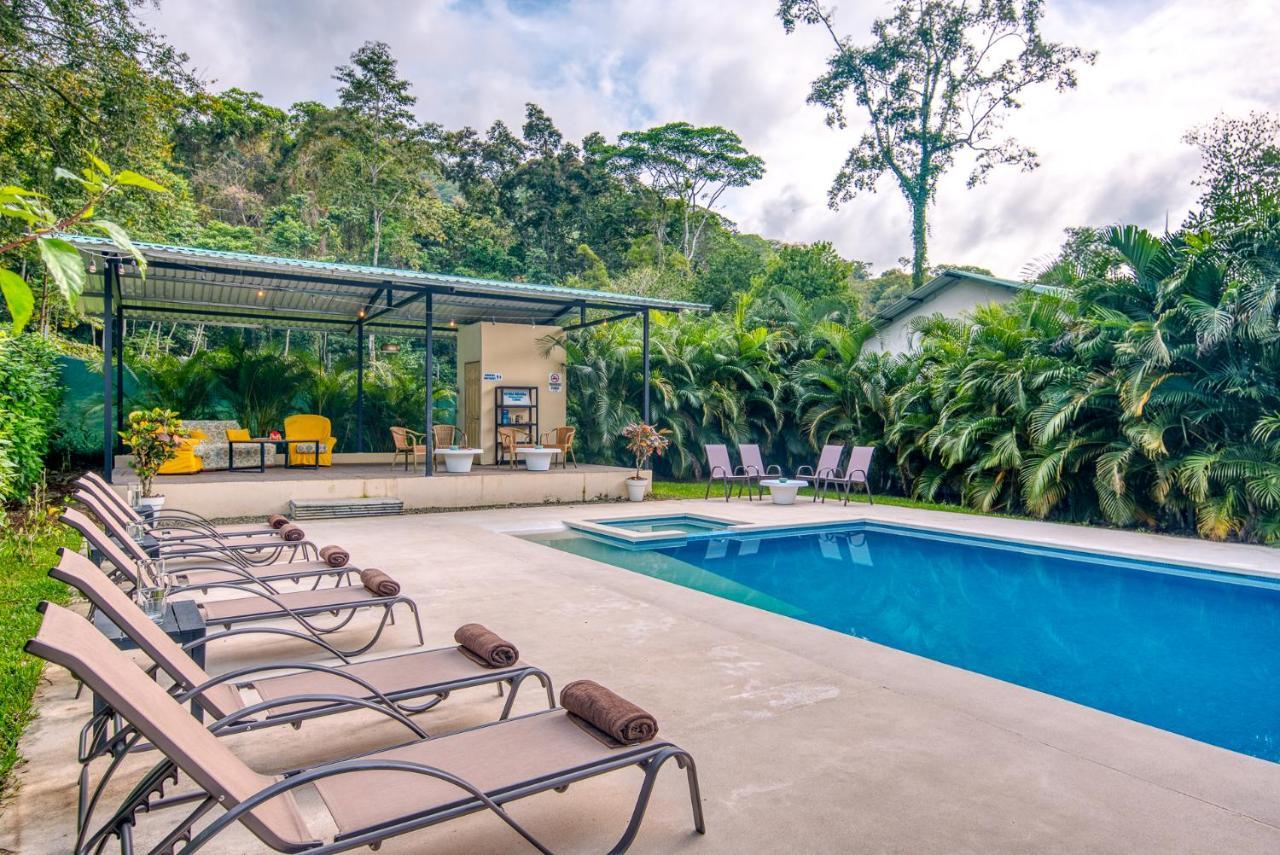 La Tica Y La Gata Hotel Puerto Viejo de Talamanca Eksteriør billede