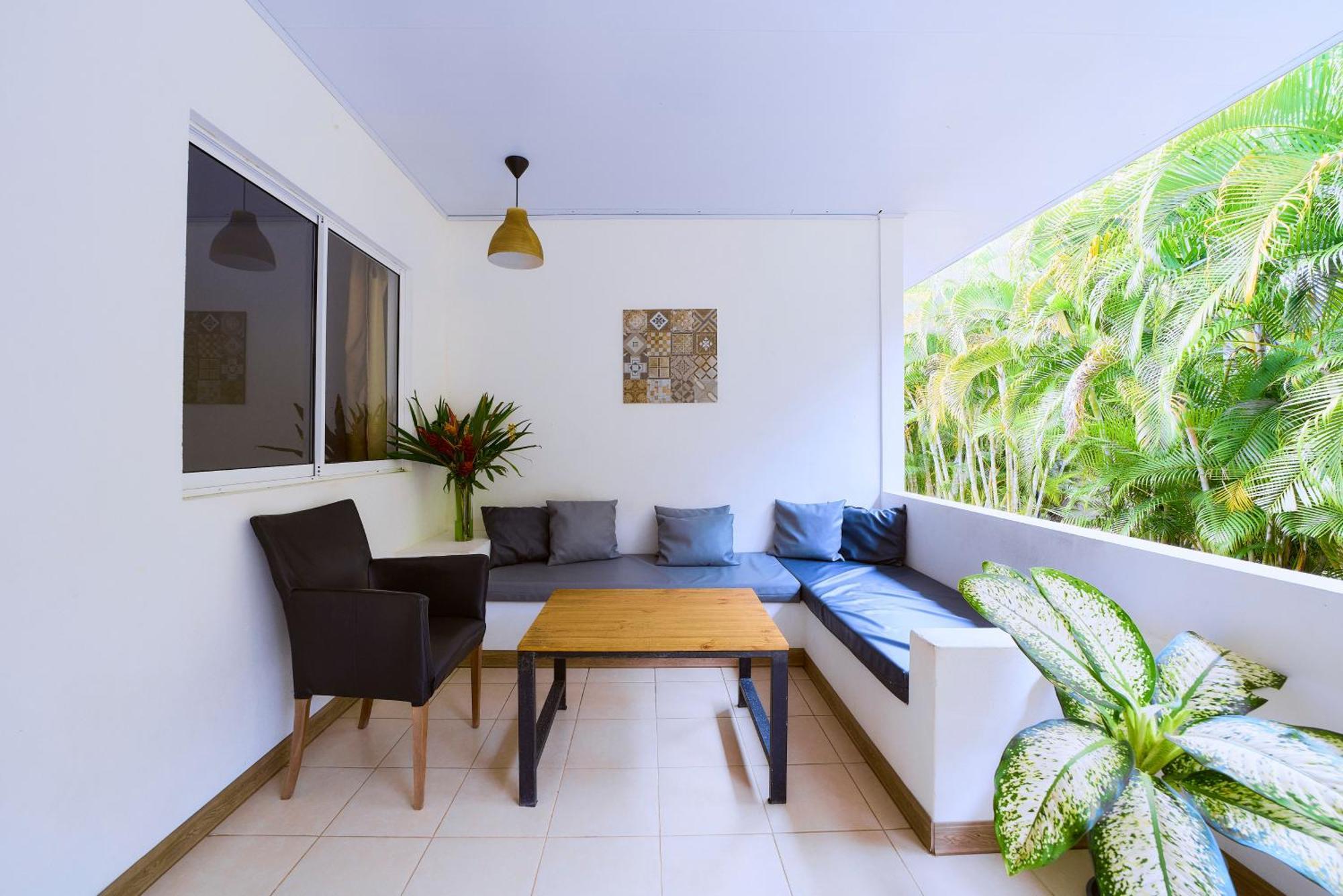 La Tica Y La Gata Hotel Puerto Viejo de Talamanca Eksteriør billede
