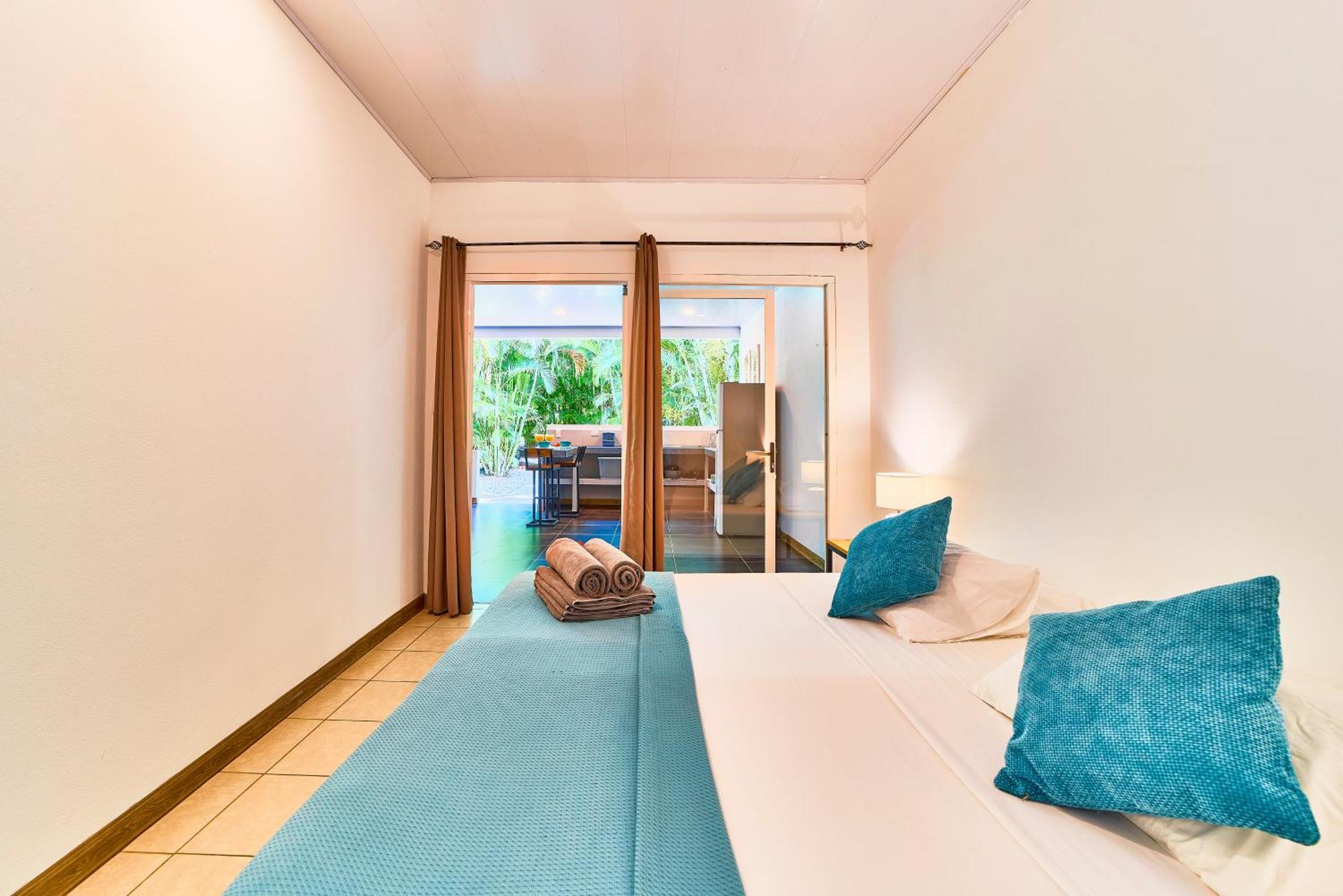 La Tica Y La Gata Hotel Puerto Viejo de Talamanca Eksteriør billede