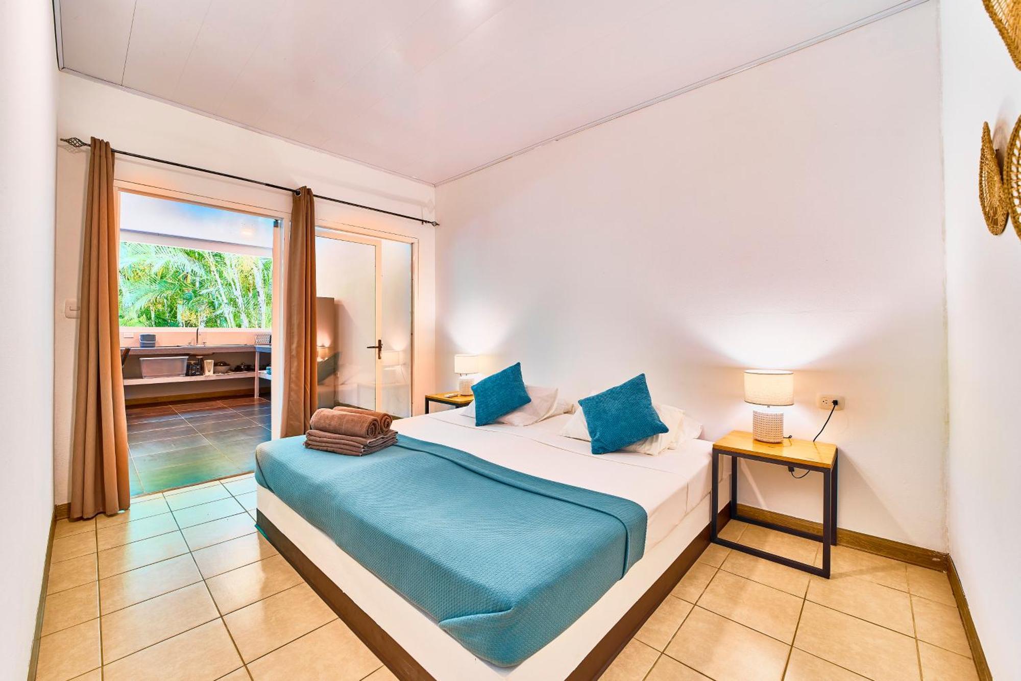 La Tica Y La Gata Hotel Puerto Viejo de Talamanca Eksteriør billede